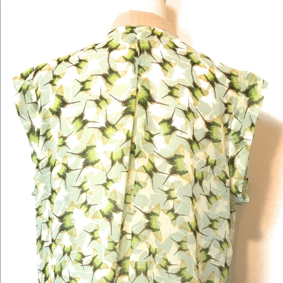 Cabi faux wrap blouse, Sz Large, short sleeve - Picture 4 of 5